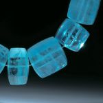 Aquamarin Brasilien mit sehr schöner Farbe, aufwendig geschliffenes Collier aus Sechseckformen
