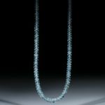 Beryll (Aquamarin, Goldberyll) Brasilien, handgeschliffenes Collier Boutonformen