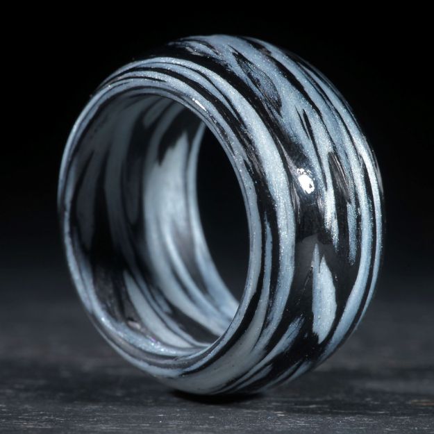 Karbonring, Carbon / Icy White gewickelt (Duplex)