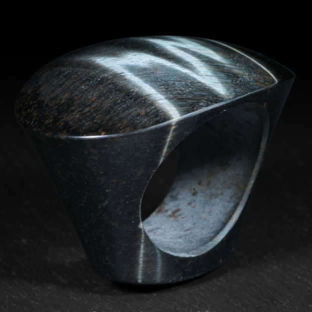 Falkenauge Fingerring