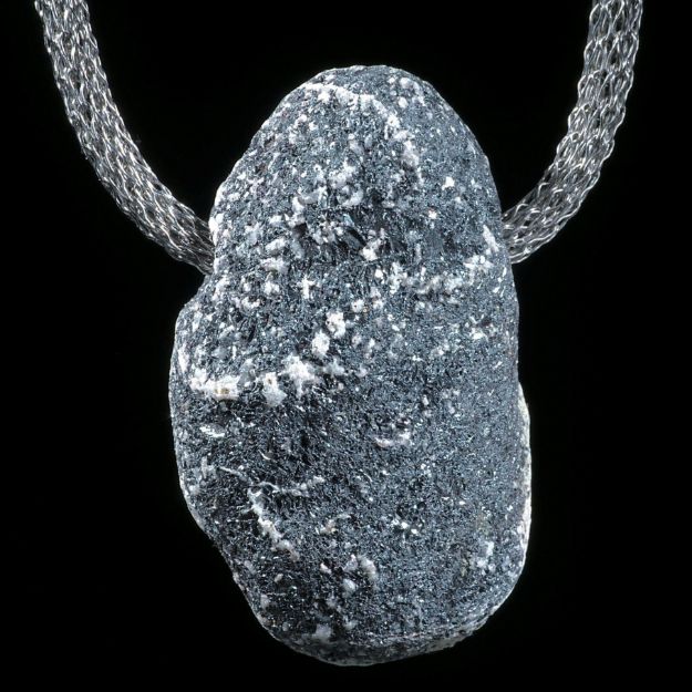 Hämatitanhänger naturbelassen