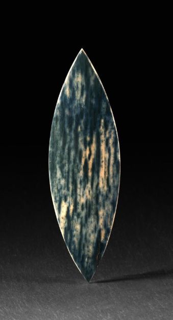 Mammutelfenbein mit natürlicher  Blaufärbung, 100x31x7mm