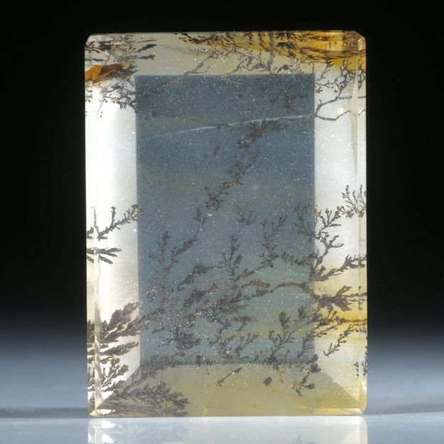 Quarz mit Einschlüssen Brasilien ca. 25x18x6mm 5.5g.