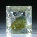 Quarz mit Einschlüssen Brasilien ca.11x10x5mm 1g.