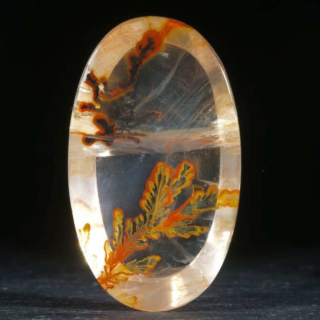 Quarz mit Einschlüssen Brasilien ca.35x20x9mm 10.1g.