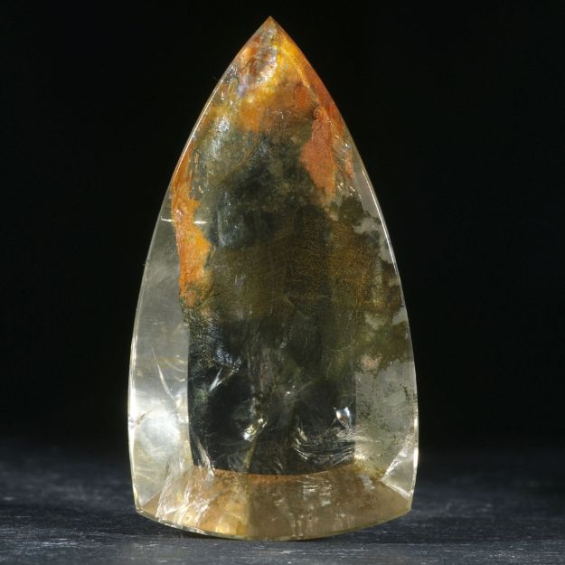 Quarz mit Einschlüssen Brasilien ca. 37x20x9mm 8.9g.