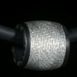 Anhänger aus Carbon und Glasfaser mit eingearbeitetem Blattsilber