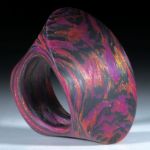 Karbonring handgewickelt mit Glasfaser Cosmic Gold und Pink "V5"