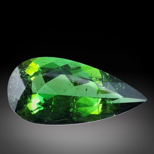 Turmalin 15.77ct  Tropfen facettiert ca. 26x13x8mm