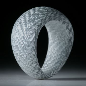 Fingerring Alutex, feine Struktur mattiert, handgeschliffene geschwungene Form