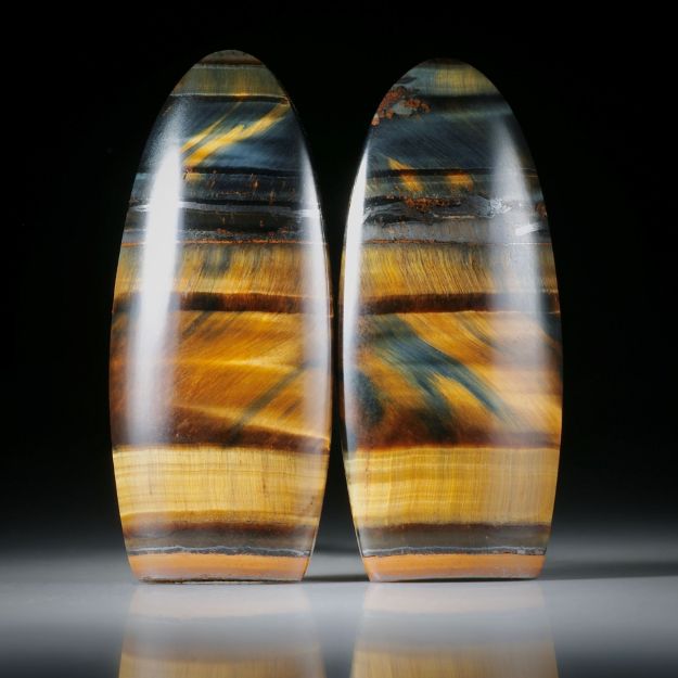 Tiger- Falkenauge Paar, freie Form teilweise Naturbelassen, Oberseite leicht bombiert und poliert je ca.40x17x5mm