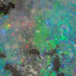 Edelopal, Boulderopal Australien, 12.83ct. Fantasieform beidseitig geschliffen und poliert ca. 30x28x4mm