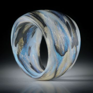 Fingerring Fibertec, Karbon mit Glasfaser Mira Sonnengold und Mira Türkis, handgewickelt matt, im Verlauf innen/aussen gerundet, Breite 17.5mm