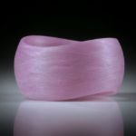 Glasfaser Fingerring (Thioindigo mit Polarsilber),handgeschliffene geschwungene Form feinmatt, Breite 12mm, Innendurchmesser 18mm
