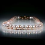 Perlencollier Süsswasser, rosa rund, Durchmesser ca. 8mm, Gesamtlänge 46cm, geknüpft, mit vergoldetem Silberverschluss