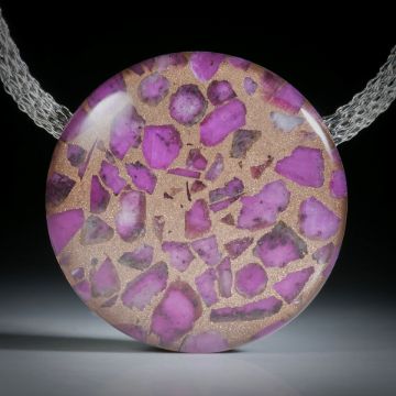 Edelsteinanhänger Rubin in Bronzematrix, mit Bergkristall doublettiert, Rückseite massives Karbon, ca.33x33x13mm