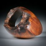 Fingerring aus Wurzelholz, teilweise naturbelassen und feinmatt geschliffen, Innendurchmesser 19mm