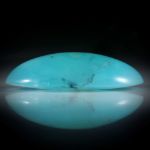blauer Andenopal durchscheinend, ovaler Cabochon ca.39x24x10.5mm