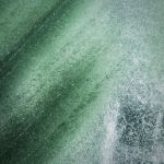 Bergkristall Kreuz mit Chloritphantom ca.46x46x7.5mm