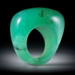 Chrysopras Australien, Edelsteinring im Verlauf geschliffen und poliert, Innendurchmesser 19.2mm