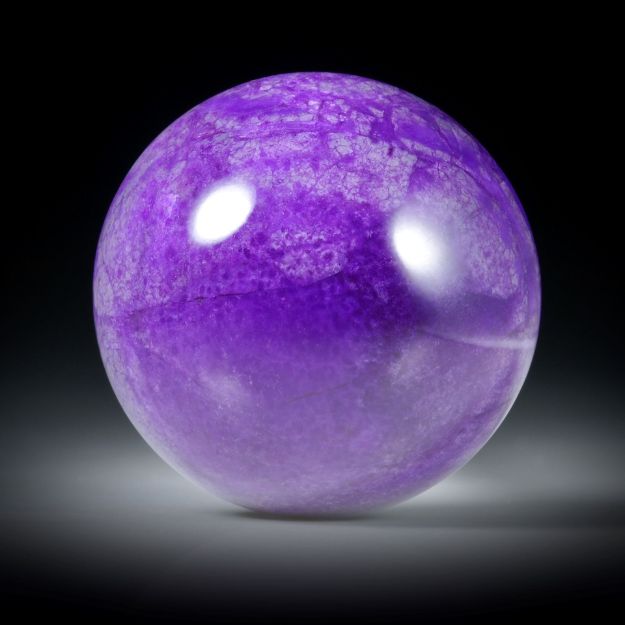 Sugilith Cabochon 63.69ct. runder Cabochon ca.28x28x11.5mm