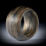 Glasfaser Fingerring, Mira Kupfer mit Anilinschwarz, Breite 14mm, innen und aussen bombiert, Innendurchmesser 18.5mm