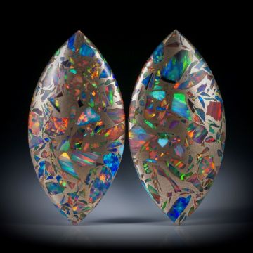 Opal synthetisch in Bronzematrix, Navette Paar, beidseitig bombiert und poliert, je ca.35x17.5x6.5mm