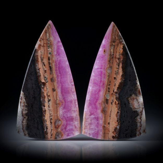 Kobaltocalcit Paar mit Muttergestein, Schildformen poliert, je ca.44x23.5x4mm