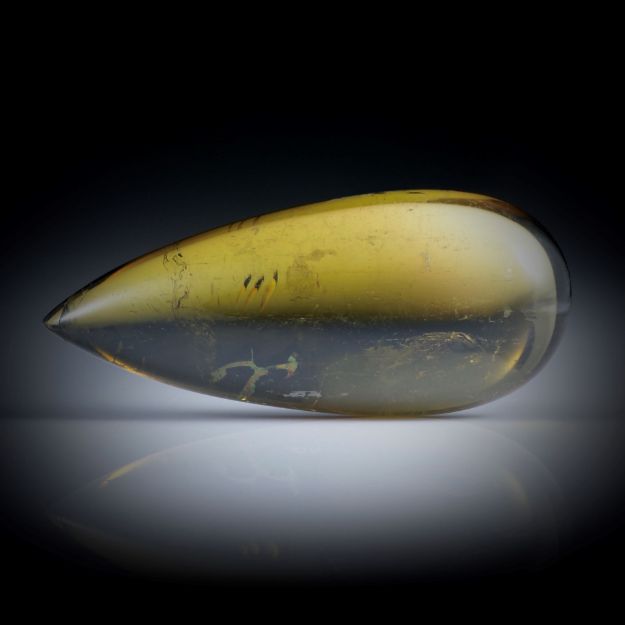 Turmalin 12.81ct. Tropfen Cabochon ca. 26.5x11.5x5.5mm