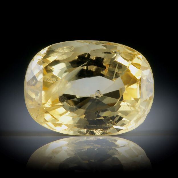 Saphir Ceylon unerhitzt 7.49ct.  oval facettiert ca.13x9.5x6.5mm
