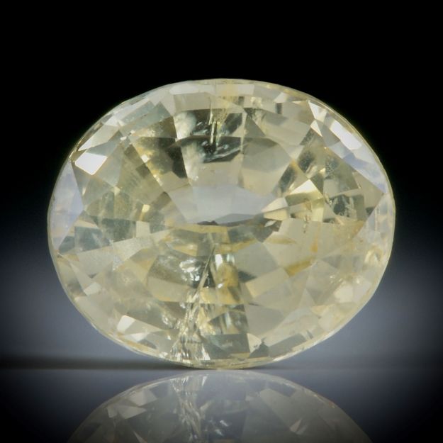 Saphir Ceylon erhitzt 4.21ct. oval facettiert ca.10.5x8.5x5.5mm