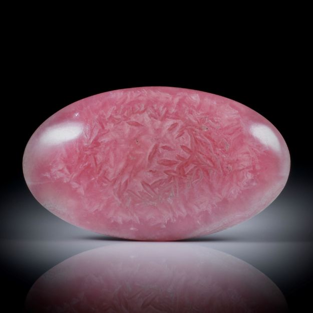 Rhodochrosit 85.65ct. langovaler Cabochon, ca.44x25x8mm