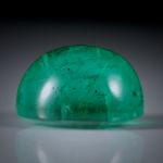 Smaragd 5.54ct. ovaler Cabochon ca.11x9.5x7mm