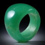 Chrysopras Fingerring, geschwungene Form, poliert, Breite von 9 bis 18mm, Innendurchmesser 19.1mm