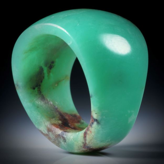Chrysopras Fingerring, geschwungene Form, poliert, Breite von 9 bis 18mm, Innendurchmesser 18.2mm