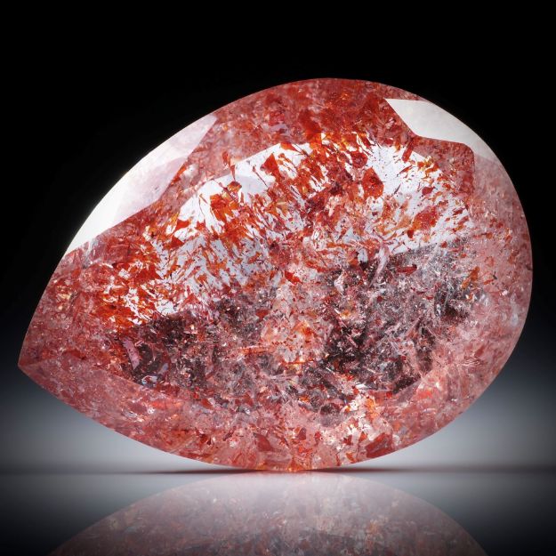 Quarz 34.64ct.  mit Lepidokrokit Einschlüssen, Brasilien, Tropfen facettiert ca.28x16.5x10.5mm
