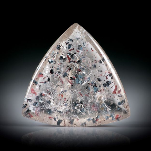 Quarz mit Hämatit und Lepidokrokit Einschlüssen 19.43ct. Dreieckform ca.21.8x20.8x6mm