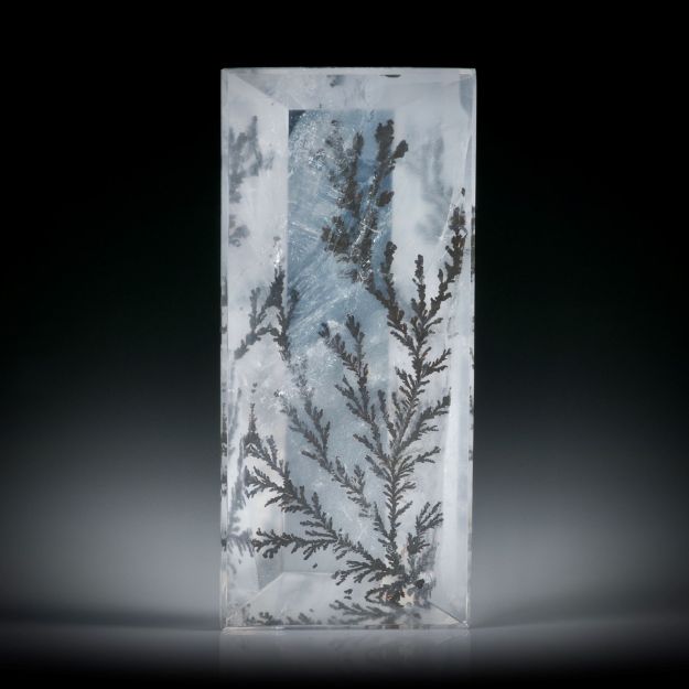 Quarz aus Brasilien 22.4ct. mit Dendriten Einschluss, Rechteck ca.30.2x13.6x5.7mm