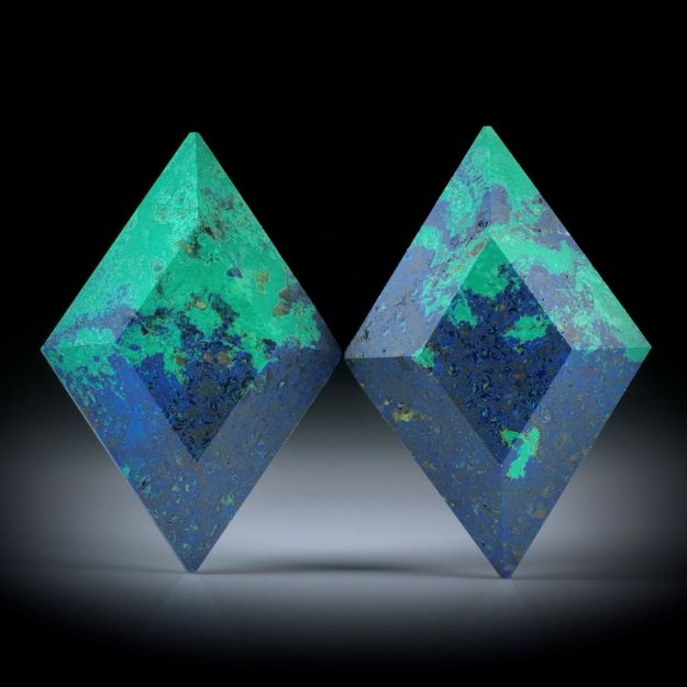 Azurit Malachit Paar, 40.31ct. Rautenform facettiert, feinmatt, je ca.32.5x22x6mm