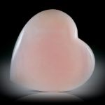 Andenopal, Opalith rosa, Herzform, beidseitig bombiert und poliert, ca.41x41x9.5mm
