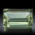 Beryll Brasilien 63.77ct. Treppenschliff ca.31.8x19.7x12.9mm