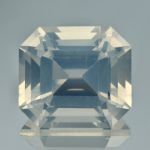 Mondstein facettiert 17.3ct. Smaragdschliff ca.16.5x14.9x11.3mm