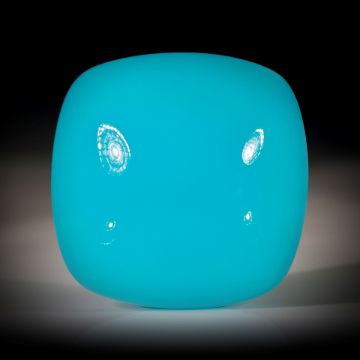 Achat 30.44ct. kissenförmiger Cabochon viereckig ca. 22x22x9.2mm, paraibafarbener Achat, gefärbt