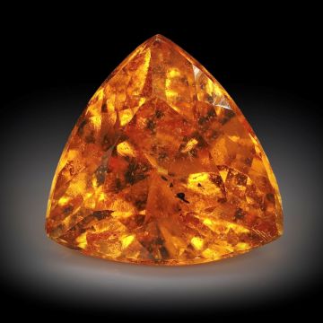 Mandaringranat 1.44ct. Dreieck facettiert, ca.6.9x6.9x4.1mm