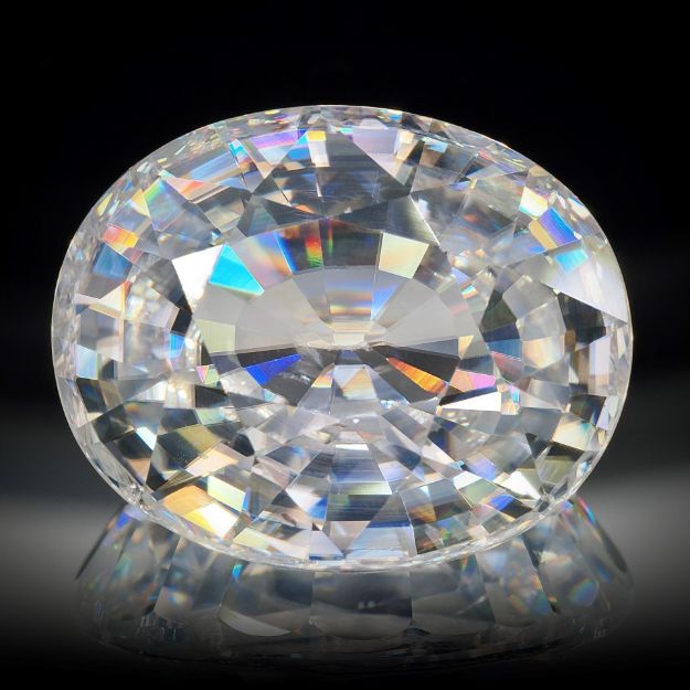 Zirkon 15.06ct. oval facettiert ca.14.8x12x8mm