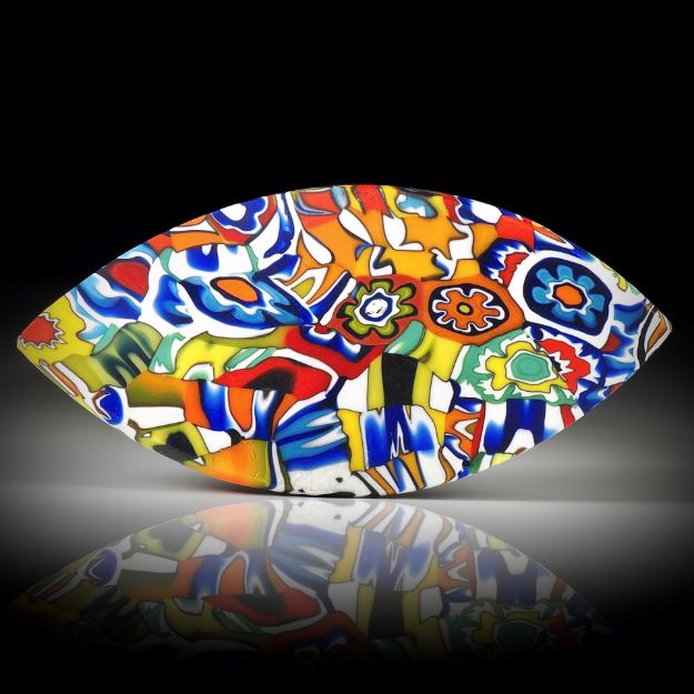 Millefiori, Navetteform ca.62x30x4.5mm, in Torsion geschliffen und beidseitig feinmatt, handgeschliffen aus unserem Atelier    12.7g
